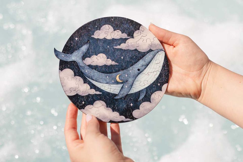 wooden_puzzle_whale_02